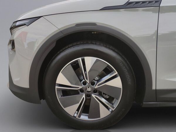 Skoda Elroq 50 Clever DSG LED NAVI ACC PDC RFK bild 5