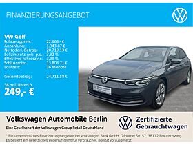 Volkswagen Golf VIII 1.5 eTSI DSG Style Pano Navi LED SHZ