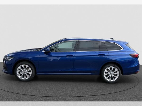Skoda Superb Combi Selection 2,0 TDI 150 PS DSG // Sofort verfügbar!! bild 4