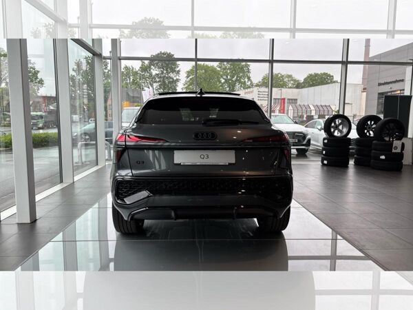 Audi Q3 Sportback e-hybrid Trainiertes Parken Memory bild 5