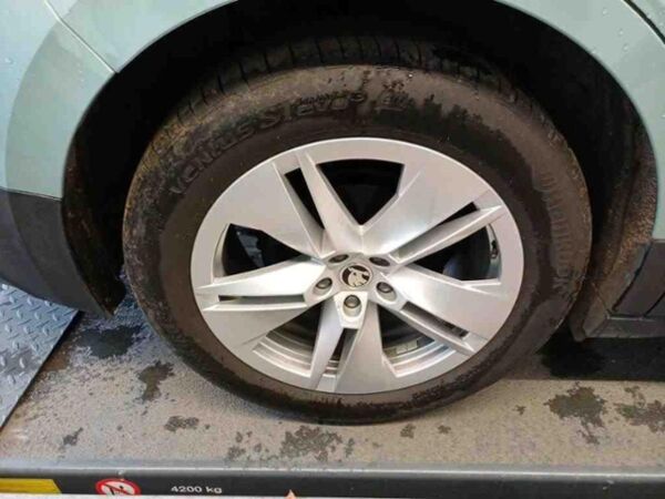 Skoda ENYAQ Enyaq iV 50 LOFT +LED +RKAM +NAVI +19' +CARPLAY bild 7