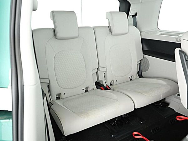 Volkswagen ID.Buzz Pro KR 6 Sitze AHK Winterr. TravelAssist AreaView EasyOpen el.Sitze bild 7