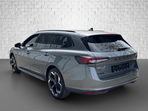Skoda Superb Combi 1,5 TSI iV DSG Automatik - Sportline💥Sofort Verfügbar💥 bild 3