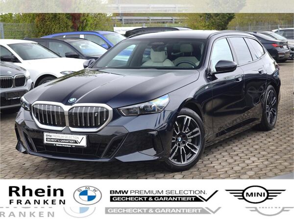 BMW i5 Touring, M Sport, Iconic,  Adaptives Fahrwerk Prof, Bow/Wilk, AHK, Autobahnassist uvw. bild