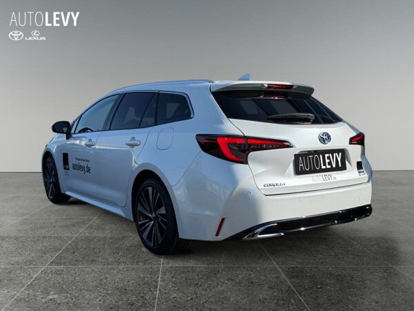 Toyota Corolla TS 2.0 Teamplayer +Technik Paket+Navi+LM+ bild 4