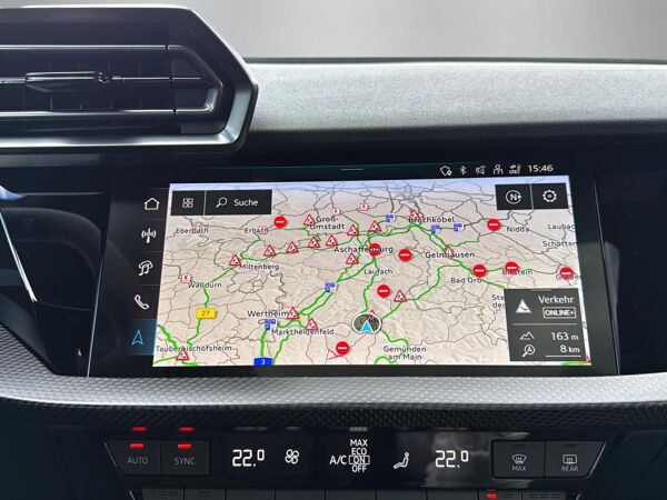 Audi RS3 Limousine 294 kW S tronic + RS SPORTABGAS + MEMORYSITZ + MATRIX + HUD + SONOS + bild 6