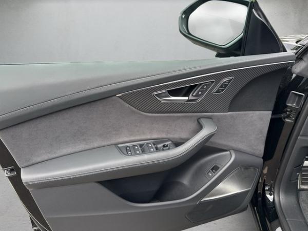 Audi RS Q8 performance tiptronic *UPE 194.795,00* bild