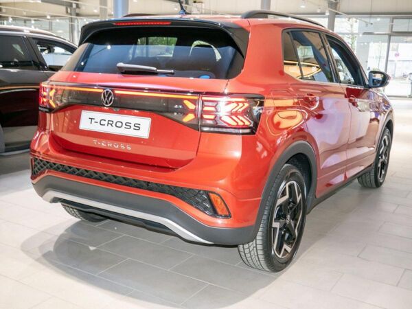 Volkswagen T-Cross R-Line 1.0 l TSI OPF 7-Gang-Doppelkupplungsgetriebe DSG bild 4