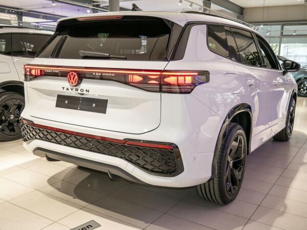 Volkswagen Tayron R-Line 1,5 l eHybrid OPF 0,5% Versteuerung leztzes Fahrzeug !!!!Hot Deal!!!!nur bis 13.5 bild 4