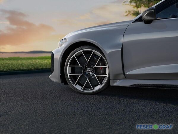 Audi RS5 Limousine tiptronic bild 7