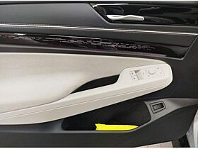 Volkswagen ID.7 Tourer Pro S DAB+ IQDrive IQLight LED-Matrix Augmented-Reality-HeadupDisplay BlackStyle Navi EasyOpe Volkswagen ID.7 Tourer Pro S DAB+ IQDrive IQLight LED-Matrix Augmented-Reality-HeadupDisplay BlackStyle Navi EasyOpe