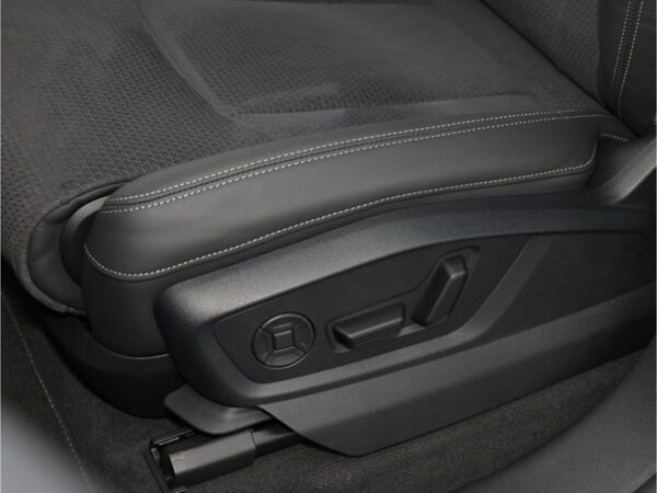 Audi Q8 S line 55 TFSI quattro tiptronic AHK*PANO bild 7