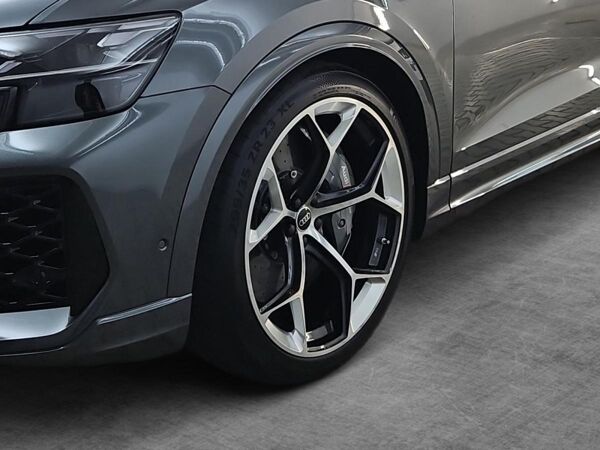 Audi RS Q8 Performance bild 3