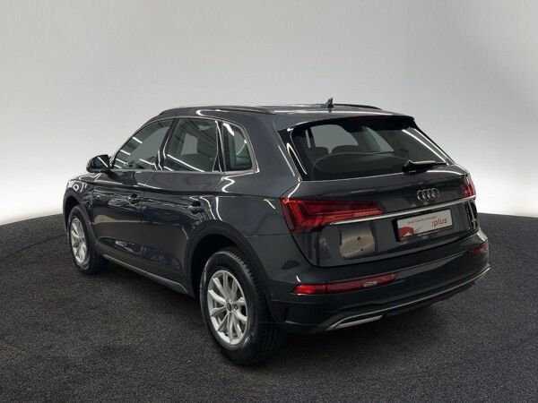 Audi Q5 40 TDI qu.S tr. LED 360°K NAVI ACC PANO bild 6