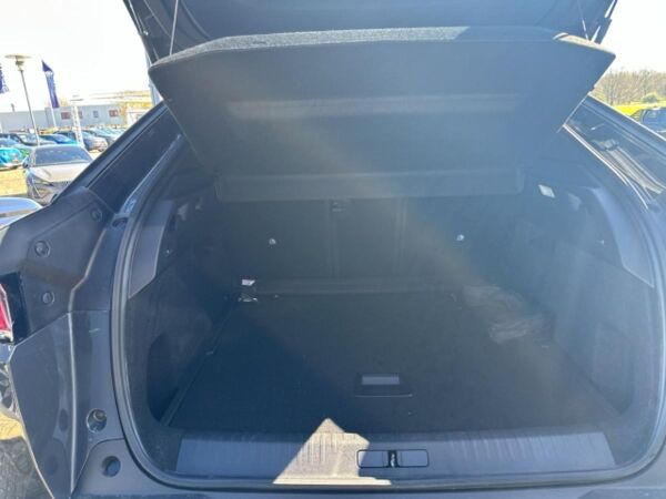 Peugeot 3008 Allure Business HY 145 e-DSC6 AHK-abn ACC bild 5