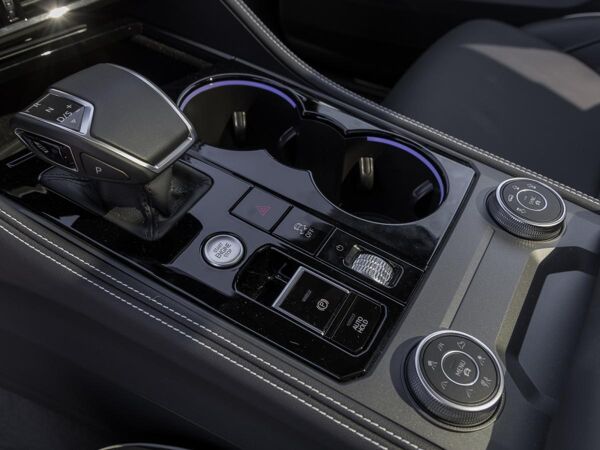 Volkswagen Touareg 3,0 TSI R-Line [DYNAUDIO Consequence][Massagesitze][AHK] *sofort verfügbar* bild 7