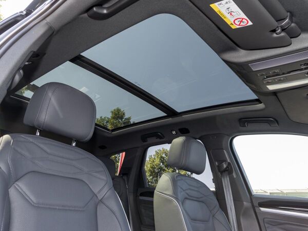 Volkswagen Touareg 3,0 TSI R-Line [DYNAUDIO Consequence][Massagesitze][AHK] *sofort verfügbar* bild 6