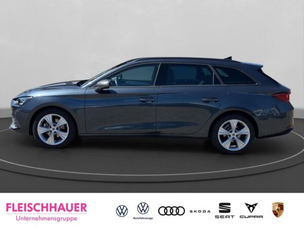 Seat Leon Sportstourer 2.0 TDI AHK Navi SHZG RFK  Fahrass.-Paket bild 4