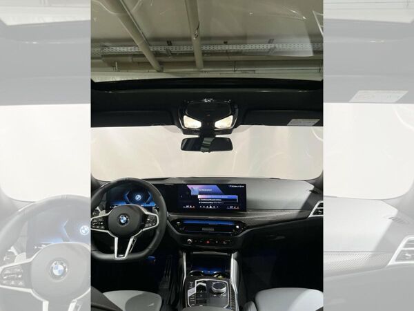 BMW 320 i Touring M Sport ++TOP-Ausstattung++ bild 6