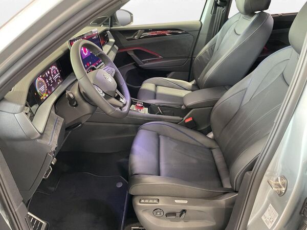 Volkswagen Tayron R-Line 1,5 eHybrid DSG | Leder | Pano bild 4