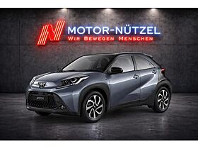Toyota Aygo X Teamplayer 1,0-l-VVT-i 5-Gang 10x schnell verfügbar in 3 Farben