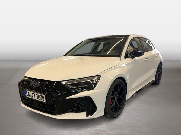 Audi RS3 RS 3 Sportback S tronic AUT Fernlichtass. HUD LM bild 2