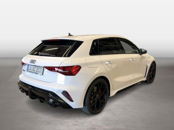 Audi RS3 RS 3 Sportback S tronic AUT Fernlichtass. HUD LM bild 5