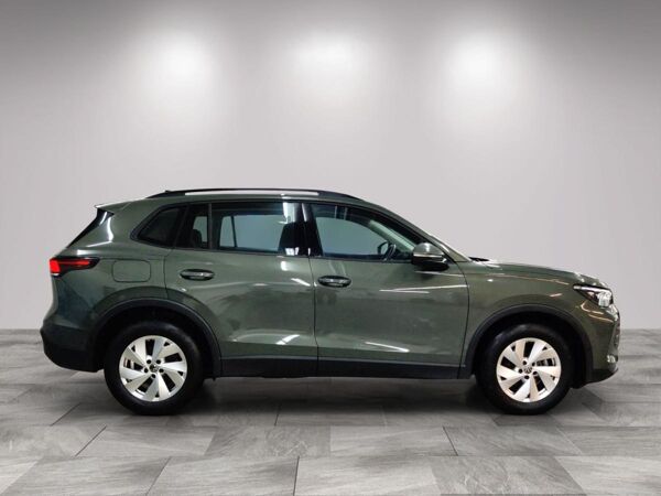 Volkswagen Tiguan 1.5 eTSI AHK/LED/Nav/Sitzhzg/RFK/03.30Garantie bild 5
