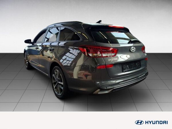 Hyundai i30 TREND NAVI LED SHZ LHZ CARPLAY KLIMA USB bild 4