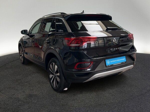 Volkswagen T-Roc 2.0 TDI Goal DSG LED AHK Sitzhzg Rear View bild 2