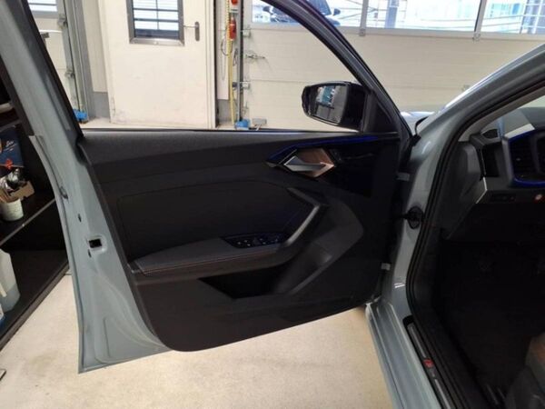 Audi A1 Sportback S line 30 TFSI *Kamera*LED*2Klima* bild 5