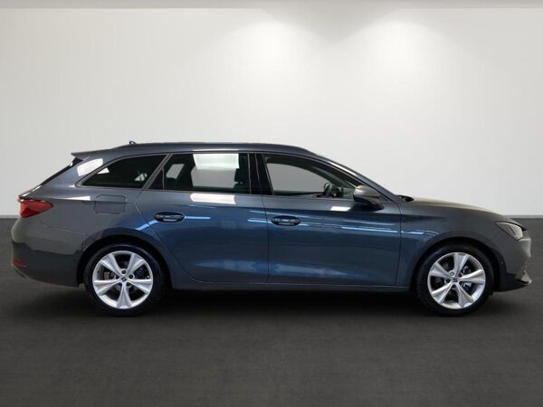 Seat Leon Sportstourer FR 1.5 eTSI 110kW DSG - LED ACC Navi Virtual Cockpit GJR Vision Plus LM MFL bild 2