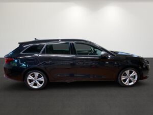 Seat Leon Sportstourer FR 2.0 TDI 110kW DSG - LED Vision Plus Navi Virtual Cockpit  AHK LM ACC MFL bild 6