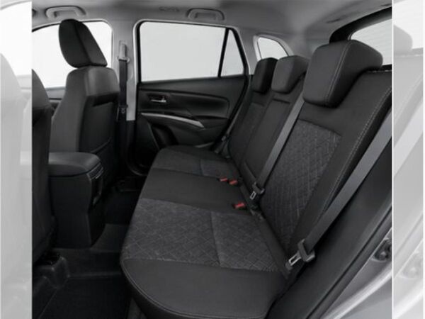Suzuki S-Cross 1.4 Boosterjet AllGrip +MY26+AUT+Kam+360 bild 6
