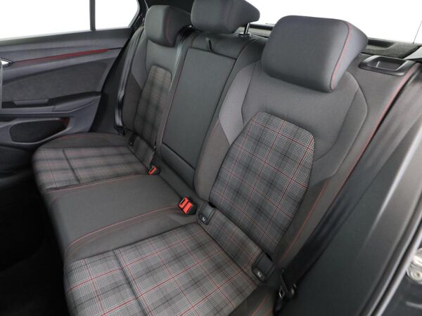 Volkswagen Golf VIII 2.0 TSI GTI DSG+ACC+LED+RFK+PDC+APP bild 7