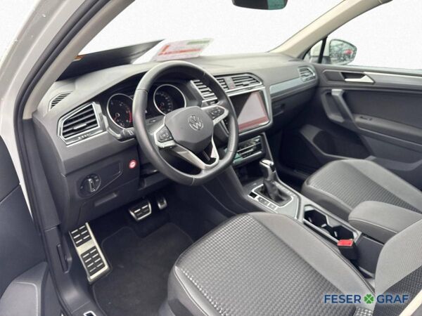 Volkswagen Tiguan Active 2.0 TDI DSG AHK LED NAVI PANO DAB bild 7