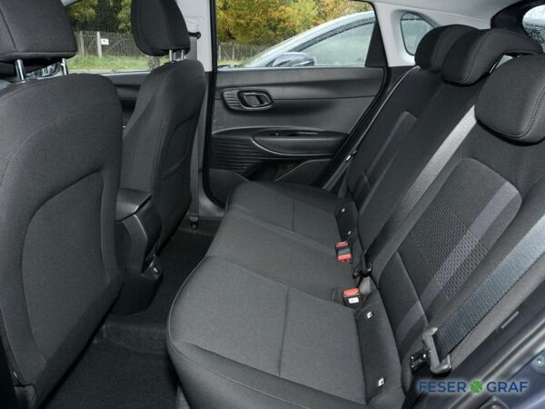 Hyundai i20 TREND BOSE SHZ LHZ CARPLAY NAVI KAMERA bild 5