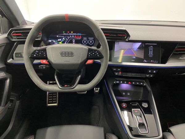 Audi RS3 Sportback TFSI quattro - kurzfristig verfügbar ! bild 7