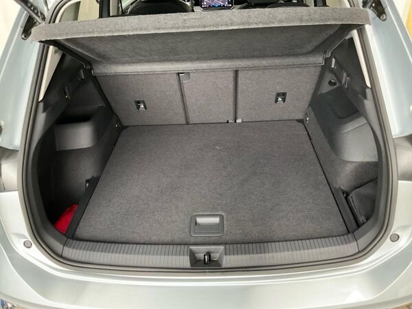 Volkswagen Tiguan ELEGANCE 2.0TDI DSG ACC.5J-G.AHK.KAMERA.NAVI+VC.LED.APP-C.LKRD-HZG bild 7