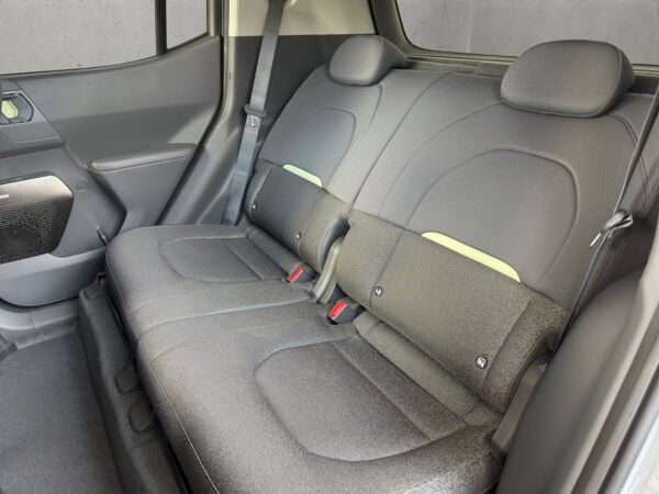 Kia EV2 EV2 42,2 kWh,4-Sitzer, Sitz-Paket, Technology-Paket, Winter-Connect, 22kW-AC, DriveWise-Paket, Desig bild 7