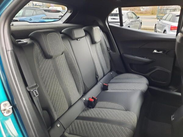 Peugeot 2008 Allure bild 6