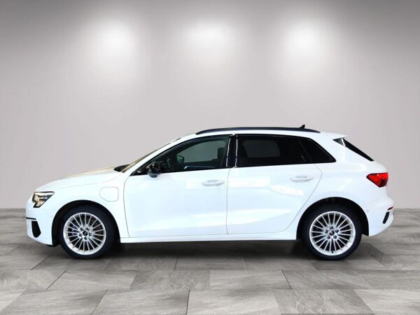Audi A3 Sportback Advanced 40 TFSI e AHK/LED/Sitzhzg bild 4