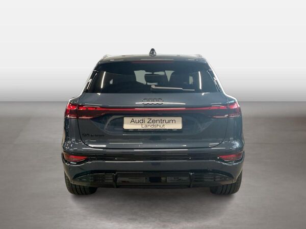 Audi e-tron Q6 SUV S line businessperformance bild 4