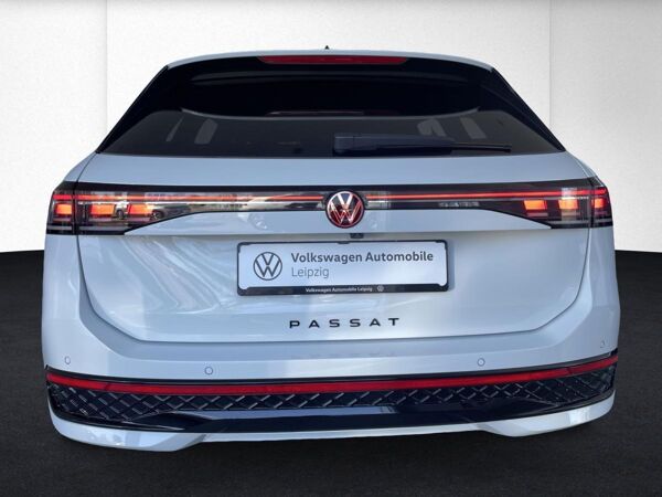Volkswagen Passat R-Line 2.0 l TDI 4M DSG*AHK*STHZ bild 5