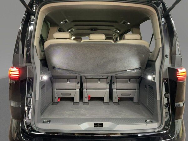 Volkswagen T7 Multivan T2.0 Multivan TDI Life lang DSG LM18 Sitzhzg 7Sitz bild 6
