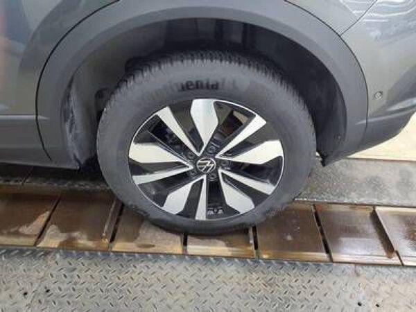 Volkswagen T-Roc 2.0 TDI DSG Goal Navi AHK Spurwechselassistent Rückfahrkamera DAB+ bild 3