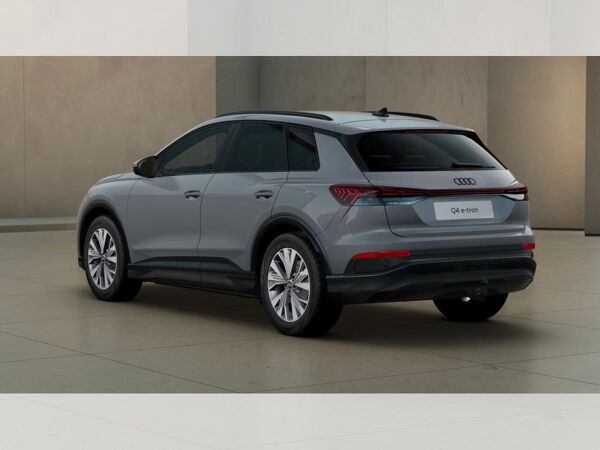 Audi Q4 e-tron 45 advanced LED AHK NAVI Optik-schwarz bild 6