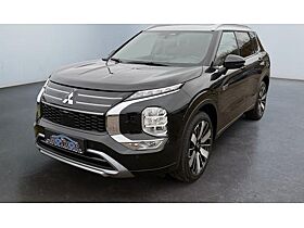 Mitsubishi Outlander Top Luxury mit Standheizung und 360-Grad-Kamera