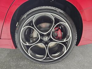 Alfa Romeo Giulia GIULIA 2.2 DIESEL 16V Q4 VELOCE TECHNOLOGIE PAKET bild 7