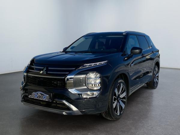 Mitsubishi Outlander Top mit Standheizung und 360-Grad-Kamera bild